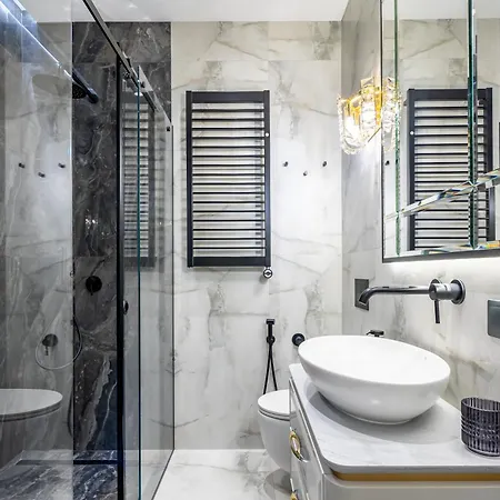 Alfa Kostiushka 24 *