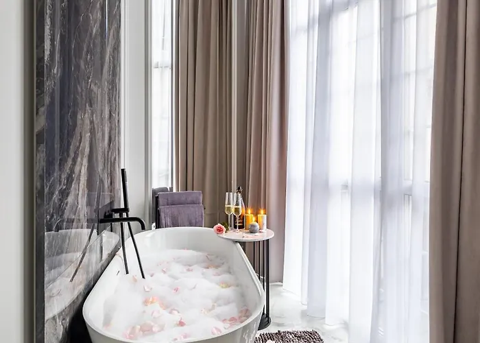 Alfa Kostiushka 24 Апартаменти