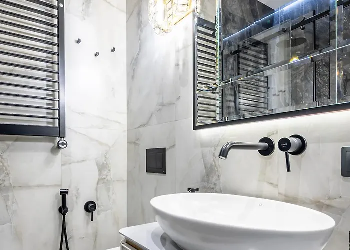 Апартаменти Alfa Kostiushka 24