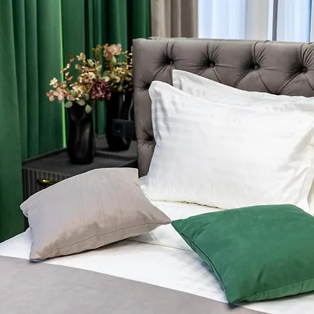 Alfa Kostiushka 24 * Lvov