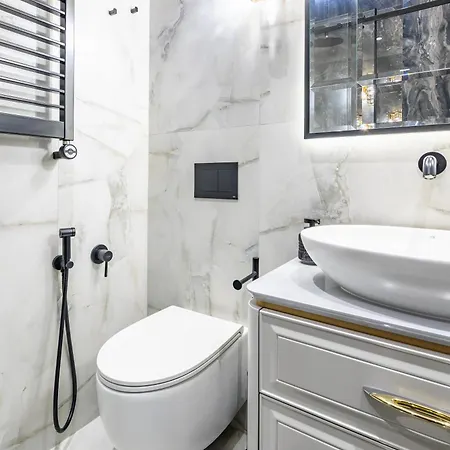 Alfa Kostiushka 24 * Lvov